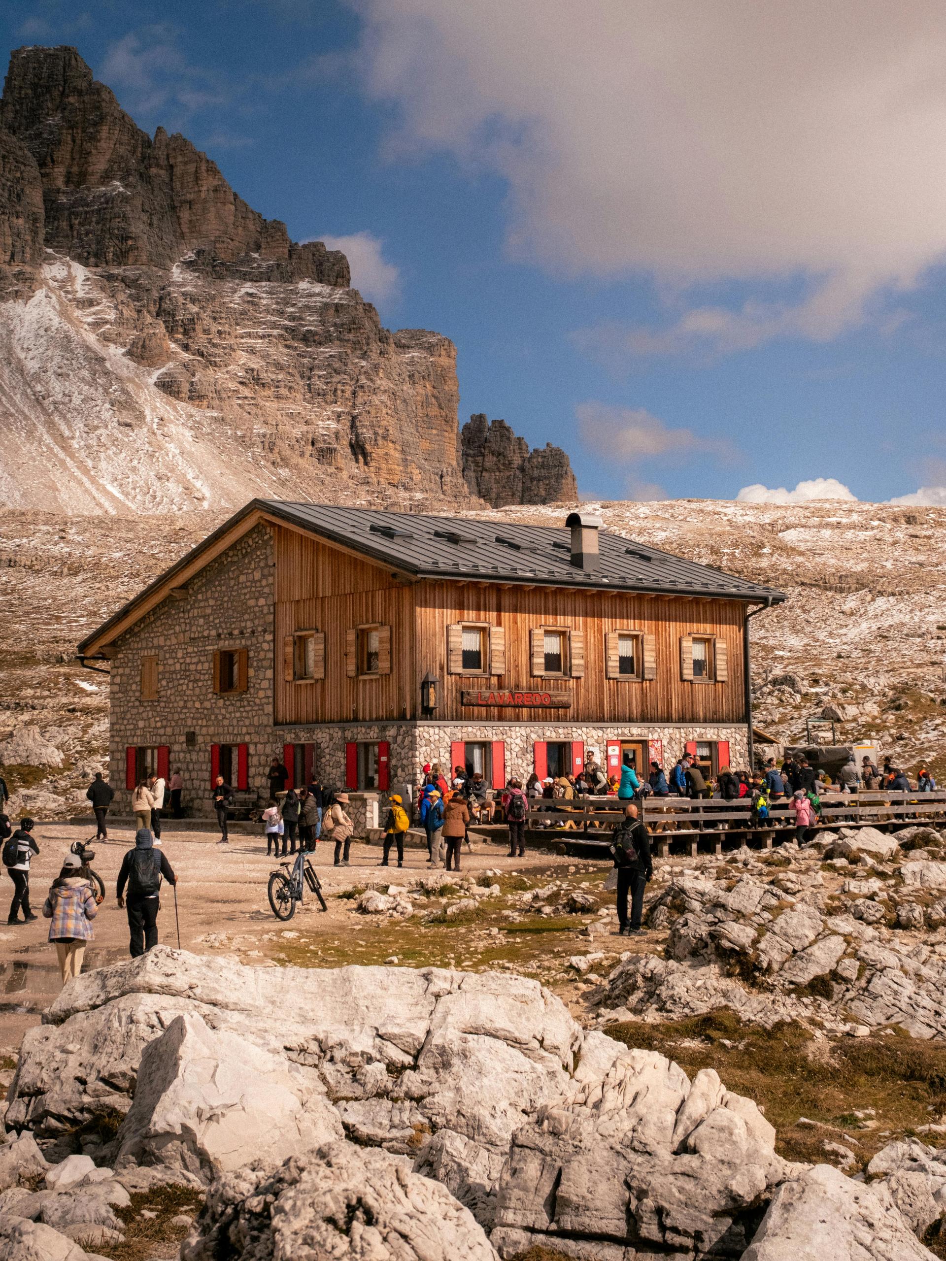 Cortina-mountain-hut-dolomiti-summer